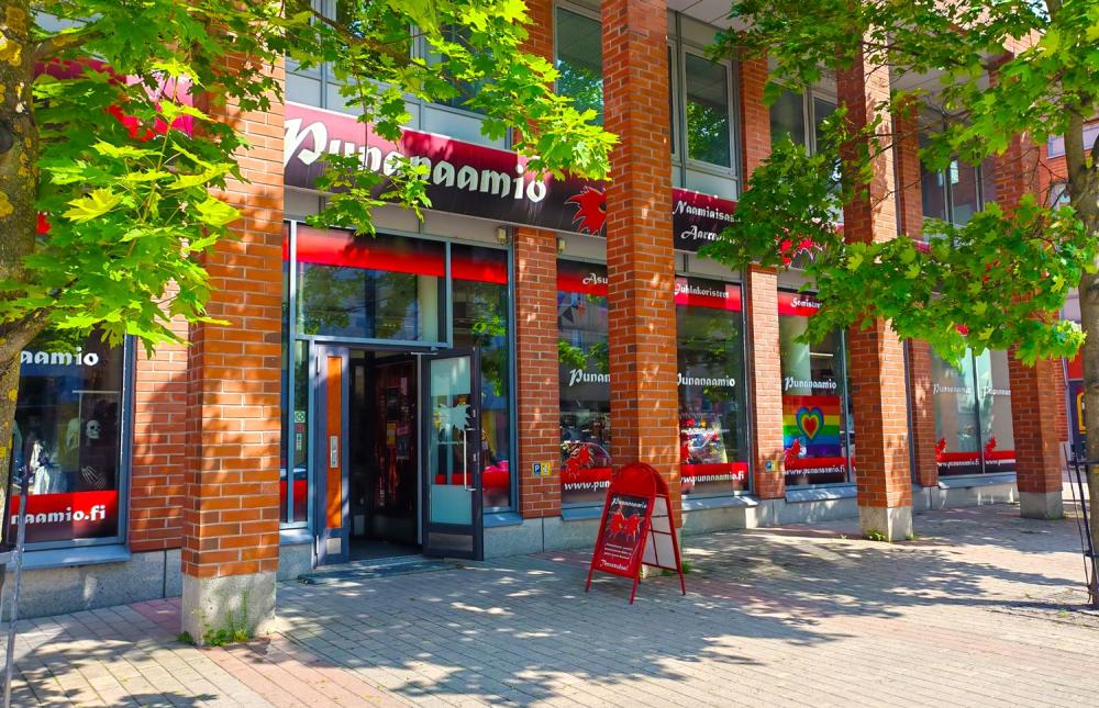 Tampere Punanaamio-myymälä