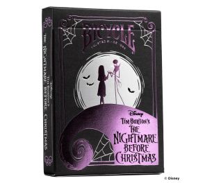 Disney Tim Burton's Nightmare Before Christmas pelikorttien pakka edestä kuvattuna