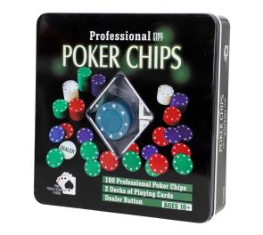 Pokerisetti laatikossa