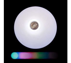 LED-valolla varustettu jongleerauspallo